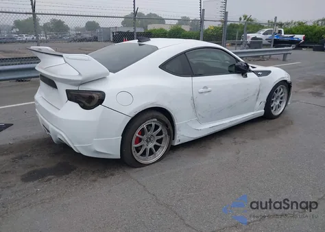 2013 Scion Fr-S from USA, damaged, VIN JF1ZNAA14D2704160